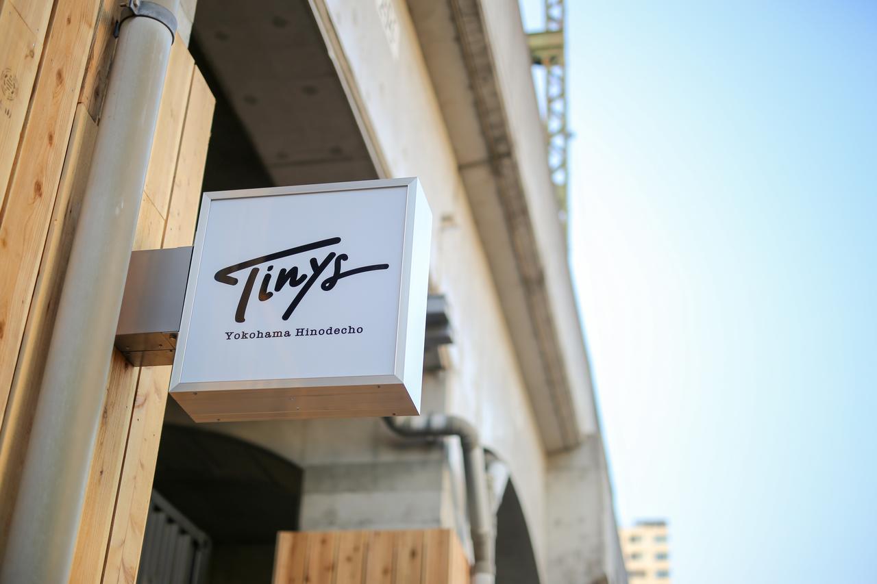 Хостел Tinys Yokohama Hinodecho Экстерьер фото